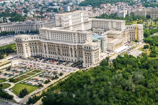 Bucharest airport transfer to Bucharest city